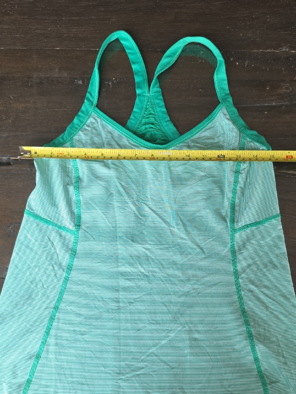 (10) Lululemon Kelly Green Striped Athletic Tank Top Light Fresh Athleisure - Picture 4 of 7